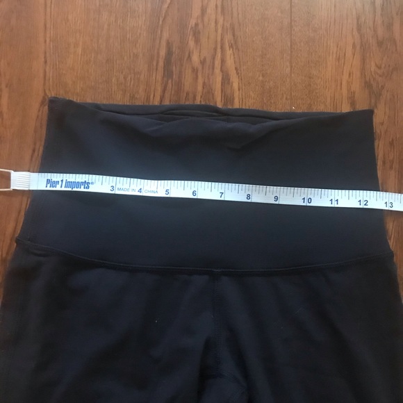 Lululemon high rise cinch mesh bottom leggings - Picture 9 of 9